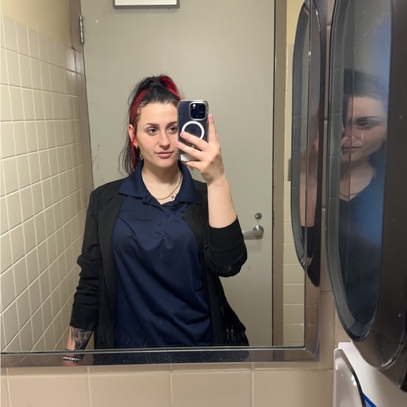 Meet your Posher, Dani - Picture 7 of 10